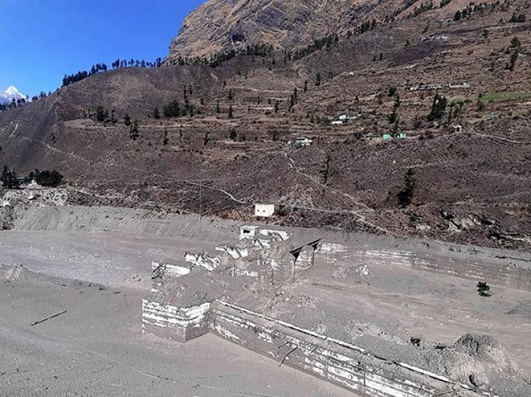 Death toll climbs to 10 in Uttarakhand glacier burst, 143 still missing