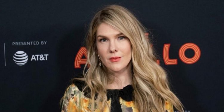 Lily Rabe comes aboard George Clooney directorial 'The Tender Bar'