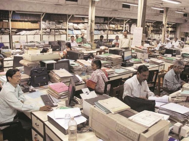 TN govt enhances retirement age of its employees to 60 years