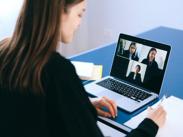 Here's how Zoom Escaper can help you sabotage virtual meetings