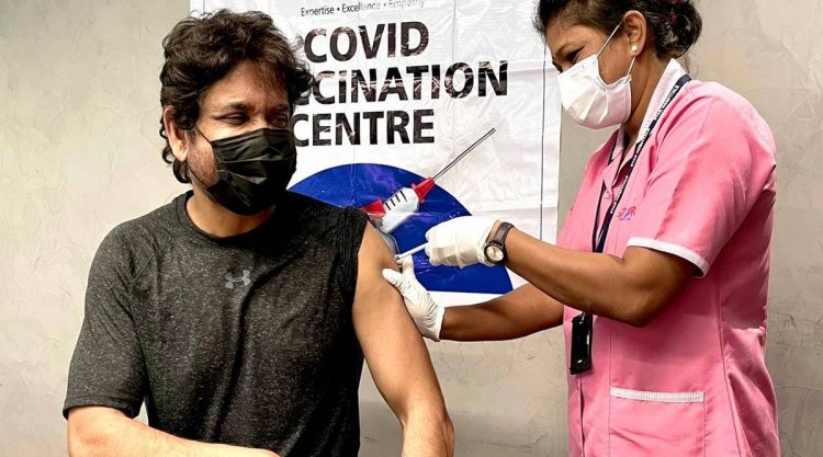 Nagarjuna receives COVID-19 vaccine