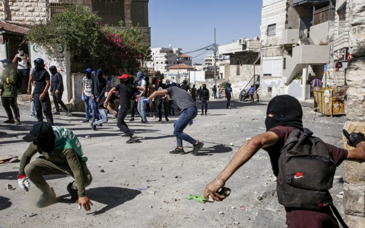 Dozens of Palestinians injured in clashes with Israel forces in East Jerusalem