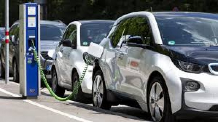 66 Percent customers ready to buy Electric Vehicles: CarDekho OMG Survey