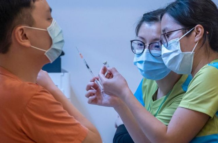 Hong Kong vaccination drive struggles to gain public trust