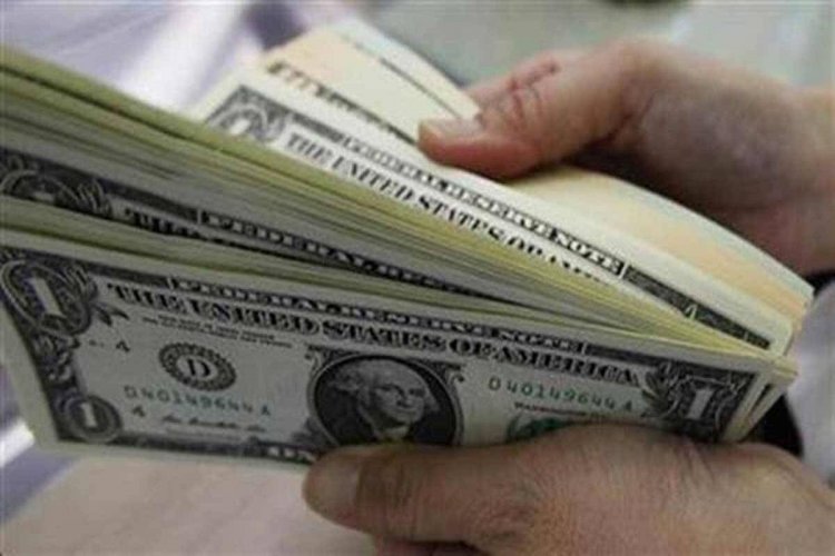 Forex reserves fall by USD 2.986 bn to USD 579.285 bn