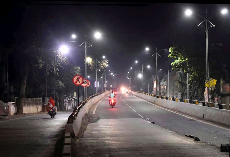 COVID-19: Night curfew imposed in Pune; restrictions on bars, hotels, religious places