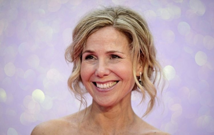 Sally Phillips to lead Australian comedy movie How to Please a Woman'