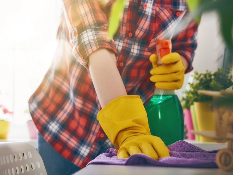 Engaging in household chores may improve brain health: Study