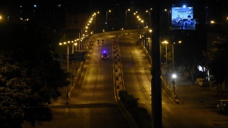 Gujarat extends night curfew to nine more cities