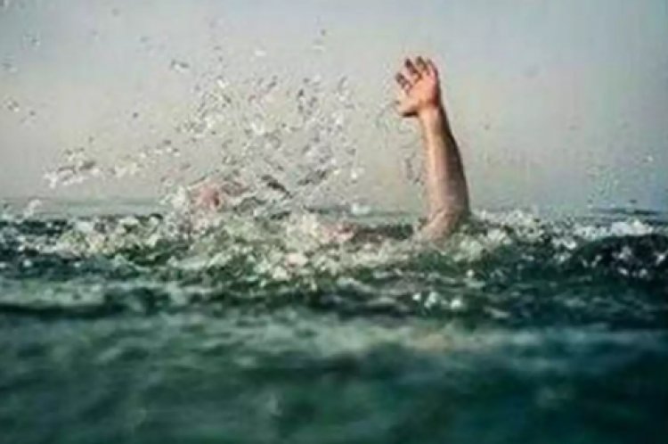 UP: Two teenage boys drown in Ganga