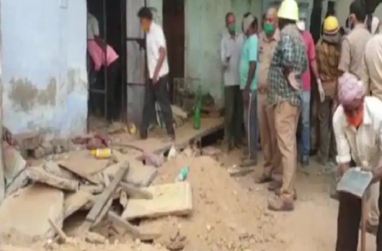 5 members of family killed in Mirzapur house collapse