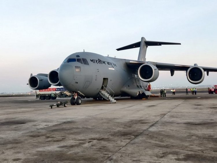 COVID-19: IAF aircraft carrying 450 oxygen cylinders from UK reaches Chennai