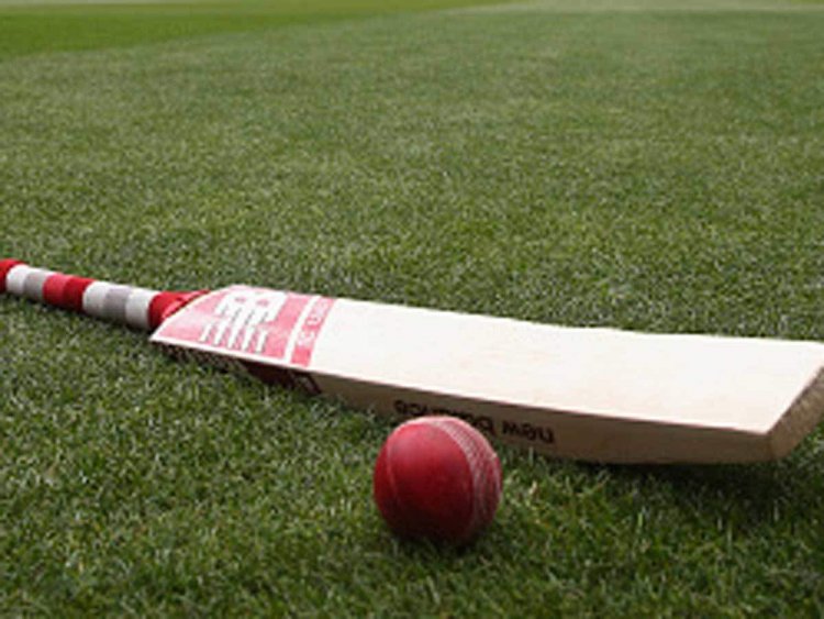 Former cricket statistician Dinar Gupte dead