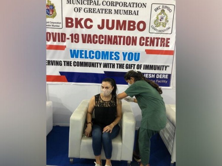 Preity Zinta receives second jab of COVID vaccine, urges people to get vaccinated