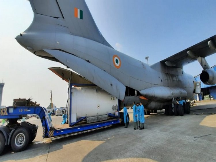 IAF brings 4 oxygen containers from Indonesia to India