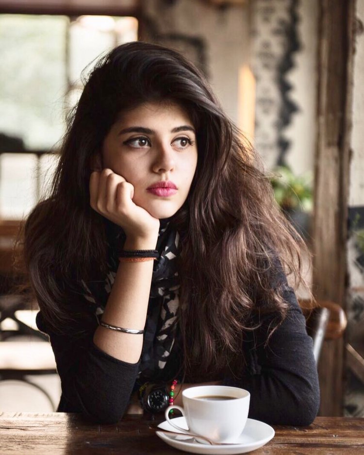 Actor Sanjana Sanghi joins hands with NGO to support Covid-19-hit children