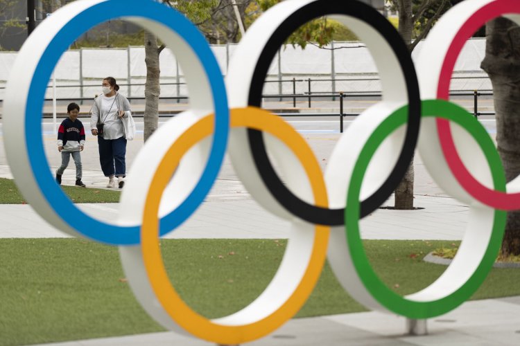 US warns against all travel to Japan as Olympics loom