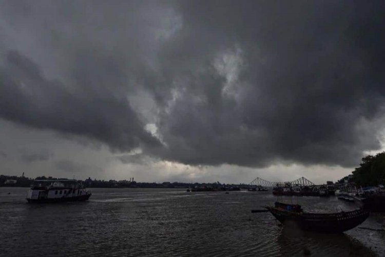Cyclone Yaas crossing Odisha border, will reach Jharkhand tomorrow morning: IMD