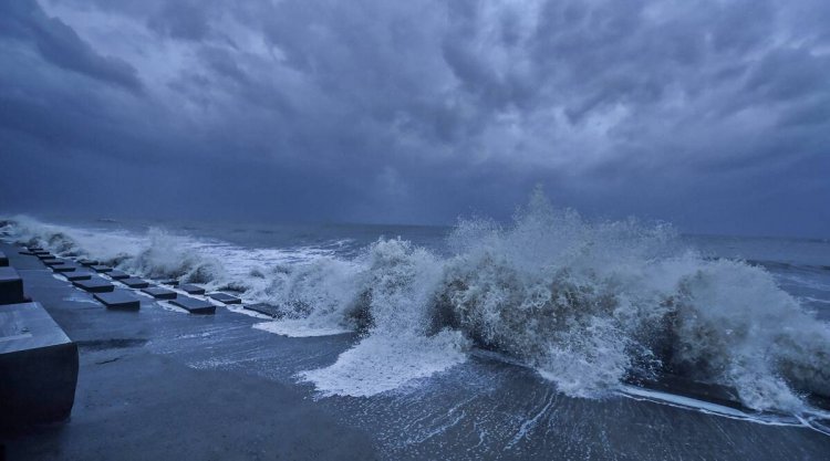 Cyclone Yaas: Squally wind warning issued for Andhra's 3 north coastal districts