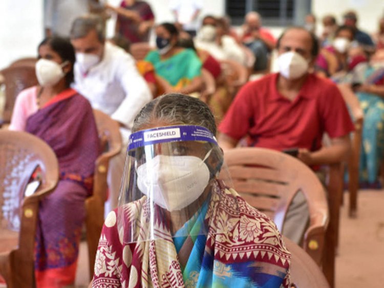 Doctors & health experts suggest to Odisha govt to go for massive vaccination