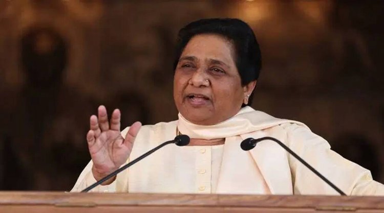 Mayawati hopes PM's Kashmir meet will help in taking concrete decisions