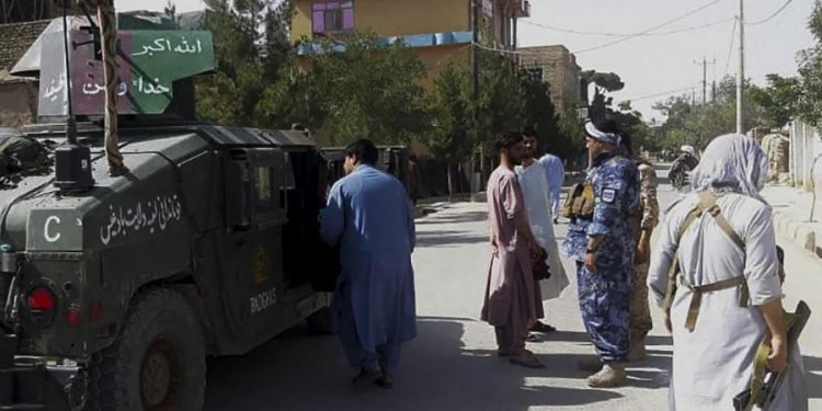 Pakistan facilitator not guarantor of Afghan peace process: Pak Army spokesman
