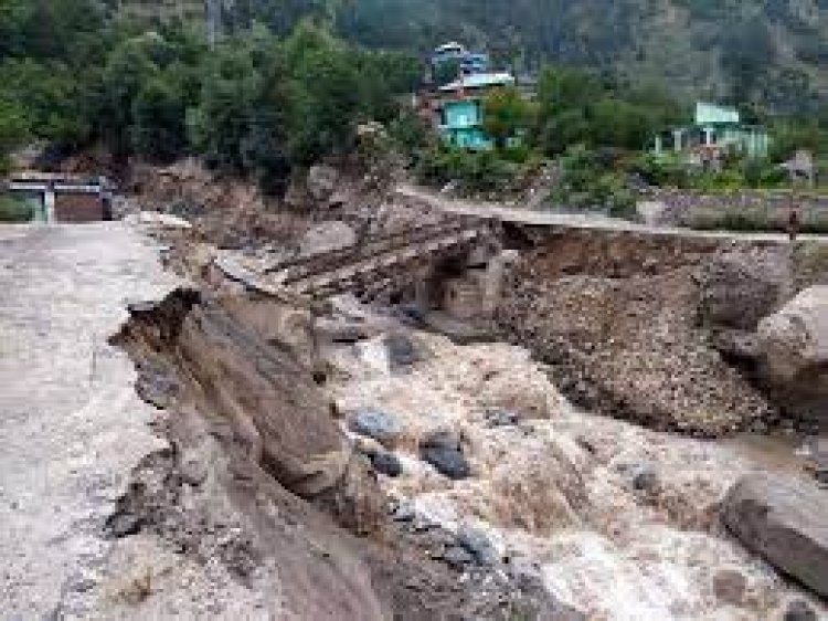 10 missing, 1 injured in flash floods due to cloudburst in Himachal Pradesh