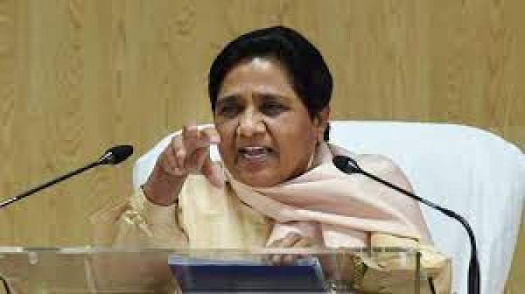 Mayawati demands strict action in Dalit girl murder case