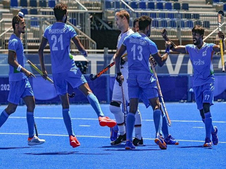 Real 'Chak De' moment: Film stars hail Indian men's hockey team for bronze