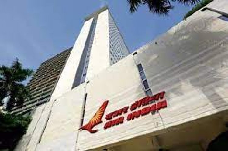 Maha govt resumes talks on buying Air India building