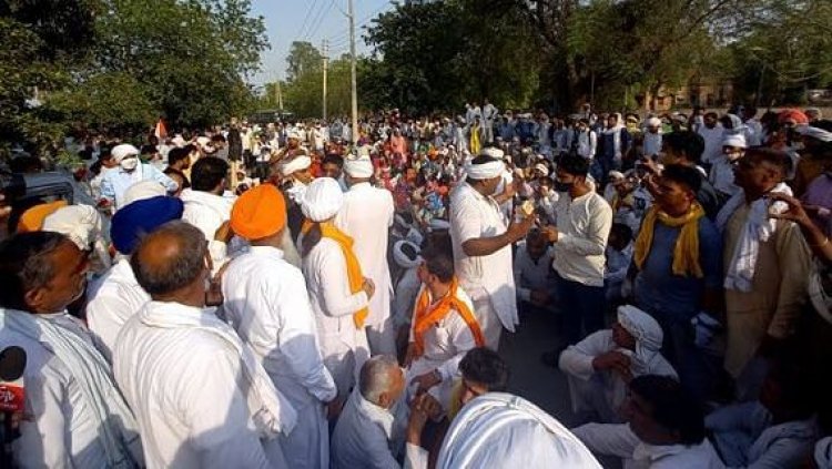 Cong condemns lathi charge on farmers in Haryana's Karnal