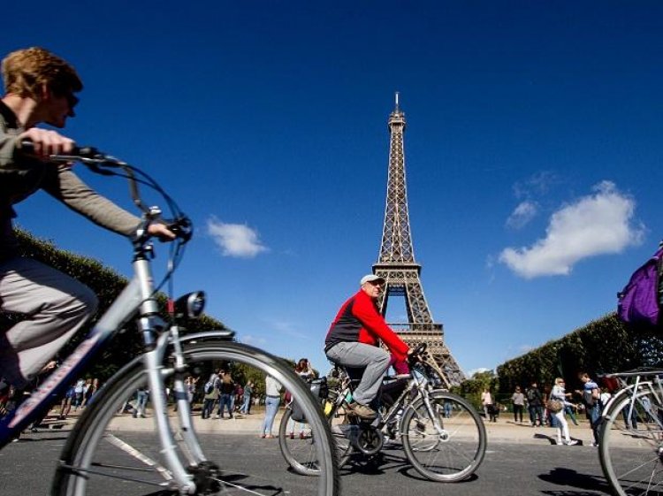 30 kph max: Paris shrinks speed limit to protect climate