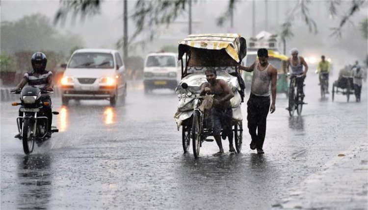 Rains lash parts of Delhi