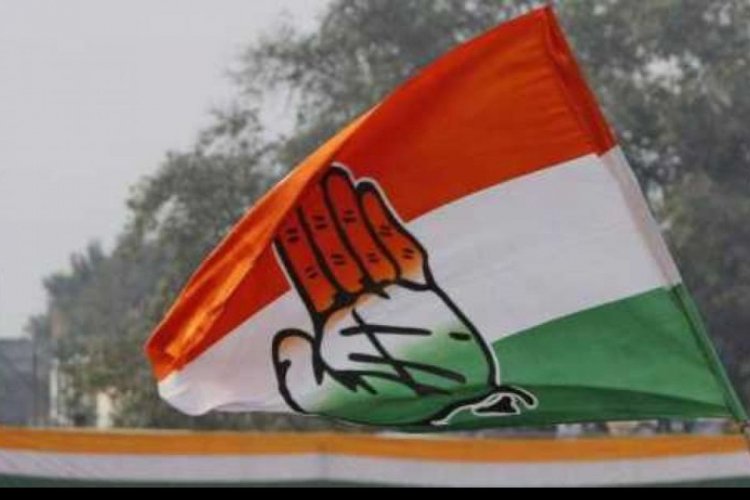 Three retired officials join Congress in Jammu