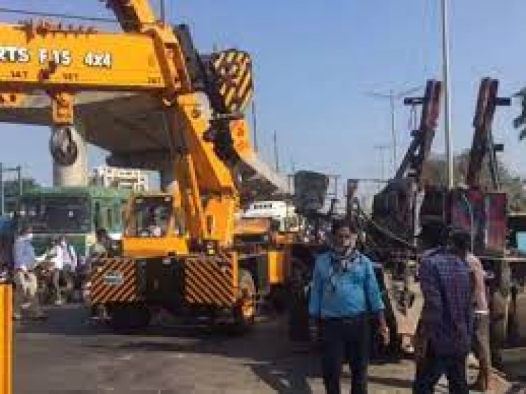 Mumbai: 1 dead as crane knocks down two-wheeler