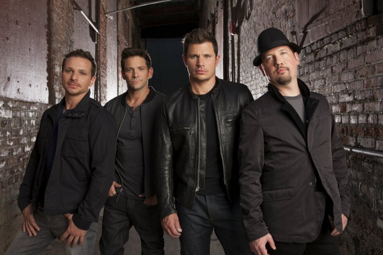 98 Degrees Concludes Their, “98 Days Of Summer” Campaign At The Mandalay Bay In Las Vegas To Much Success