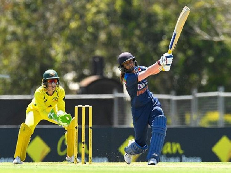 Australia beat India by 14 runs in 3rd women's T20 final