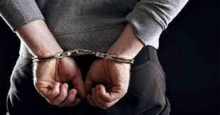Man arrested for possession of swords in Mumbai