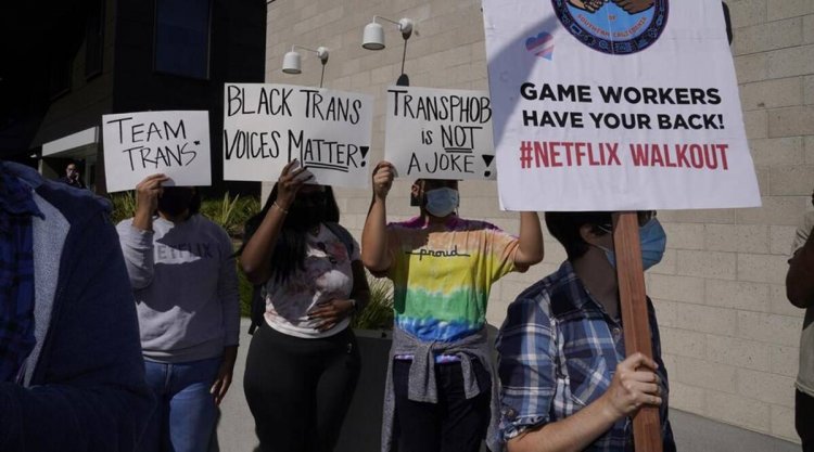 Chapelle special spurs Netflix walkout; 'Trans lives matter'
