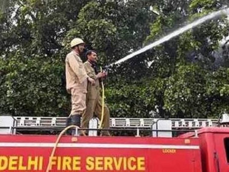 Delhi fireman injured in line of duty dies