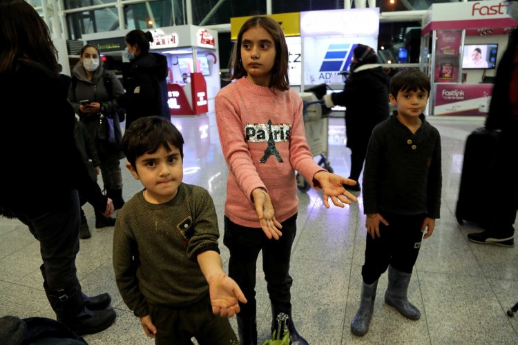Second group of Iraqis return after failed Europe gamble