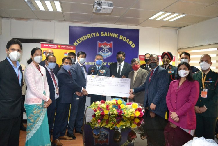 Punjab National Bank contributes Rs 11 Lakh to the Armed Forces Flag Day Fund