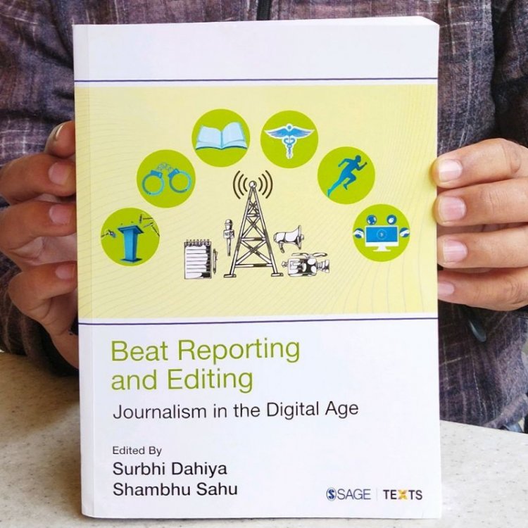 Book goes beyond '5Ws and H' of journalism