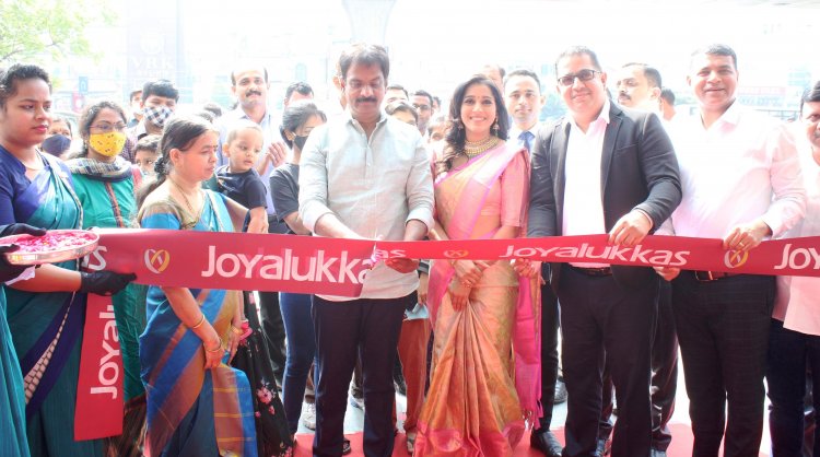 Joyalukkas Kukatpally, Hyderabad  Showroom opens its doors again – revamped and upgraded for a premium shopping experience