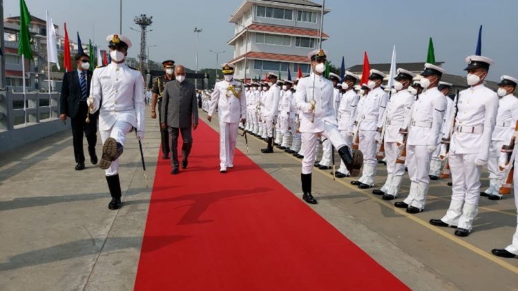 President witnesses Naval operation demo; visits IAC