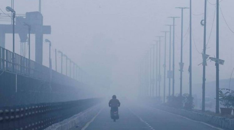 Shallow fog in Delhi, minimum temp recorded at 8.4 deg C
