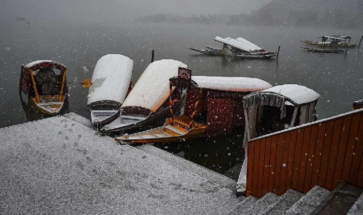 Light snowfall likely in Kashmir over weekend