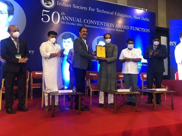 Sanjay Ghodawat University receives 'University for Social Contribution Award' by Indian Society For Technical Education