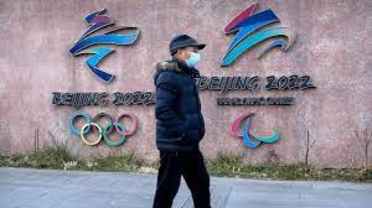 Beijing reports first local omicron case ahead of Olympics