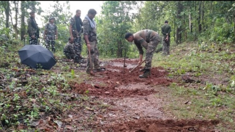 IEDs recovered from J'khand forest